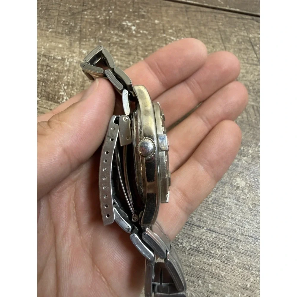 VTG Taxor Honda 463 Compass Bezel Multifunction Watch Day Date Stainless